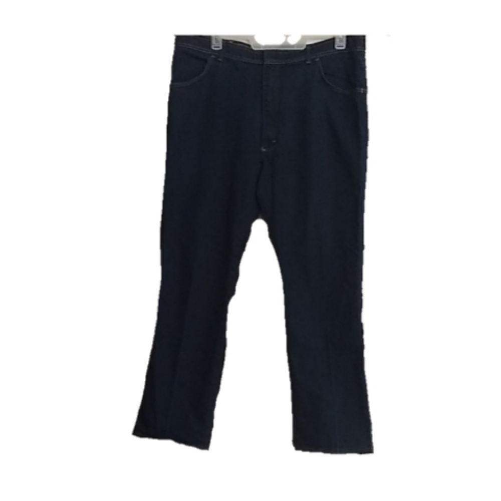 Comfort action sports men's 42x32 blue jeans